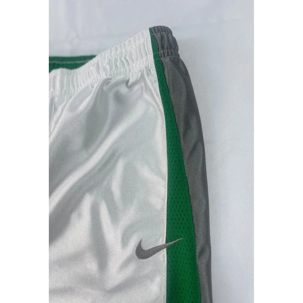Nike Boys Large 14-16 Basketball Shorts White Green Grey Mesh Athletic VINTAGE